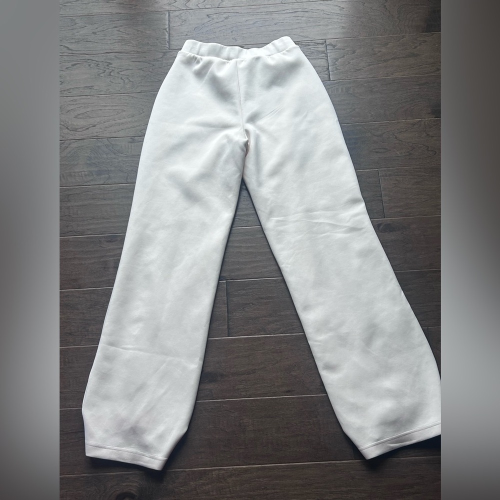 Fabletics Plush Interlock Wide Leg Women's Cream Pants. XS - Picture 7 of 7